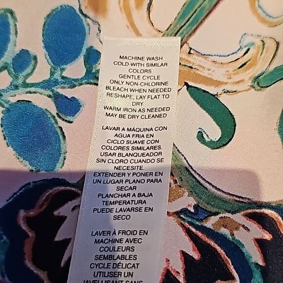 Chicos bright pink 3/4 sleeve 4 button jacket  size 0 petite - Picture 10 of 10